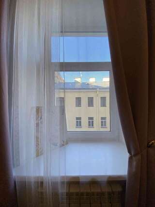 Мини-отель LED21 hotel Санкт-Петербург STANDART Двухместный (окна во двор)-8
